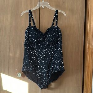 One piece swimsuit. Size 18. Brand New.